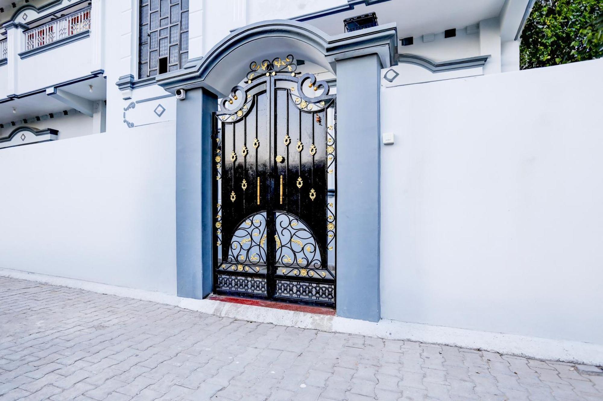 Fabhotel Rb Palace バラナシ エクステリア 写真