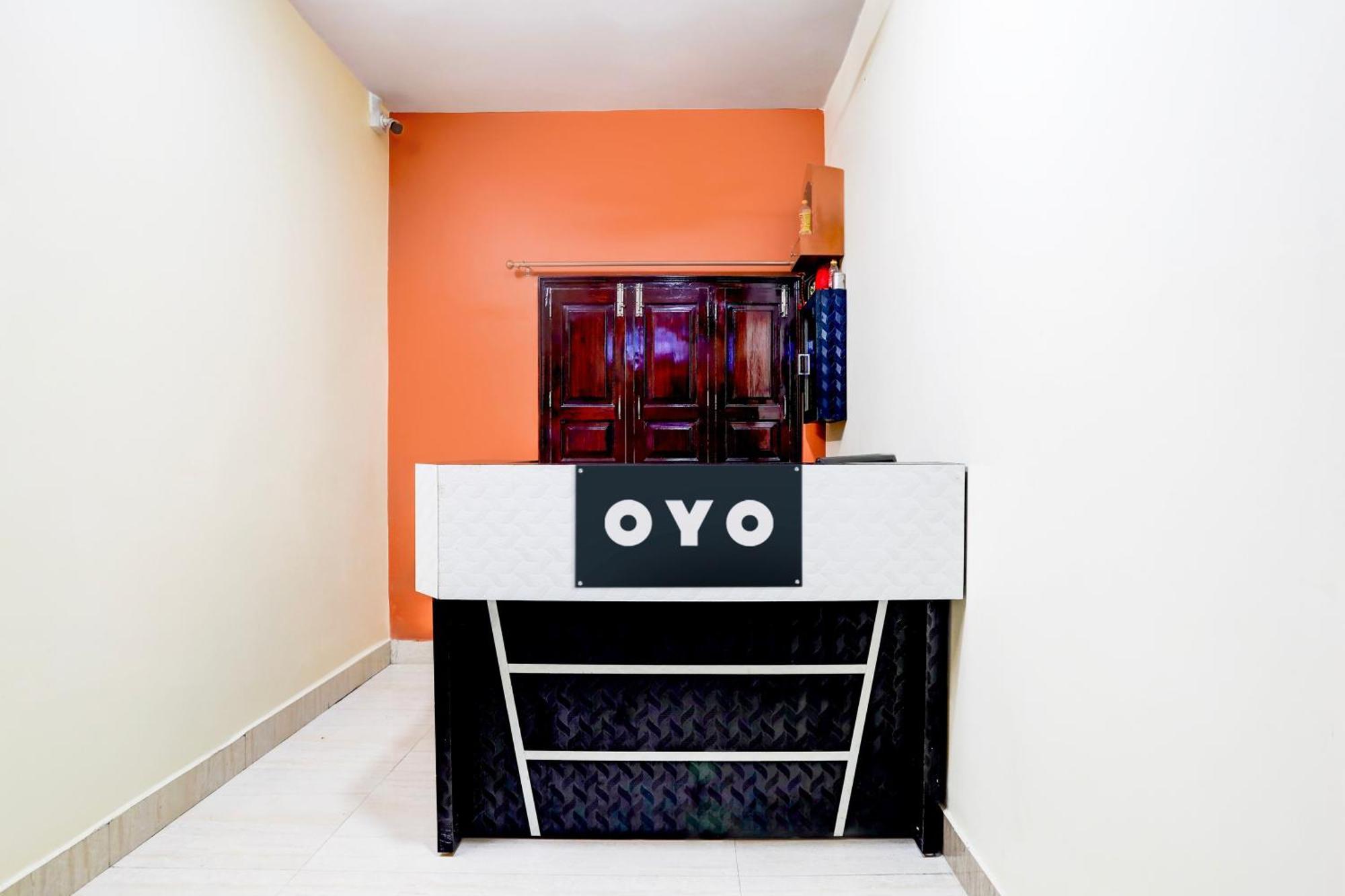 Hotel O R B Palace バラナシ エクステリア 写真